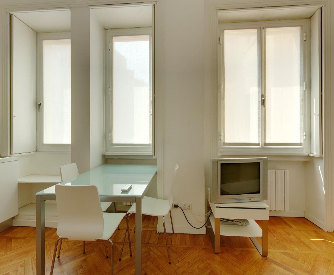 Milan Apartment Rental Exterior photo