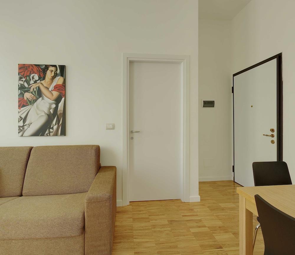Milan Apartment Rental Exterior photo